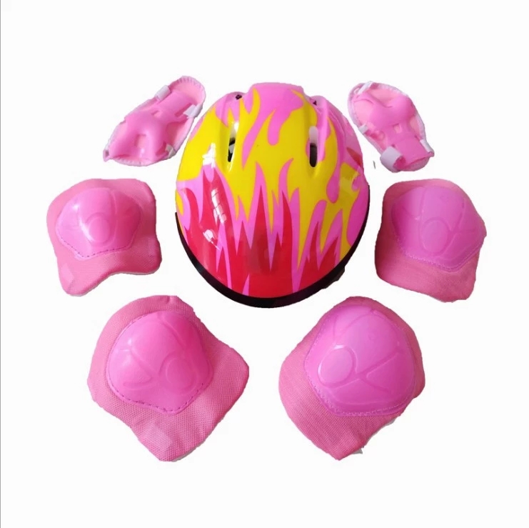 Wholesale of children's knee, wrist and elbow pads, protective gear, baby anti-fall sports balance wheels, roller skates and helmets details Picture