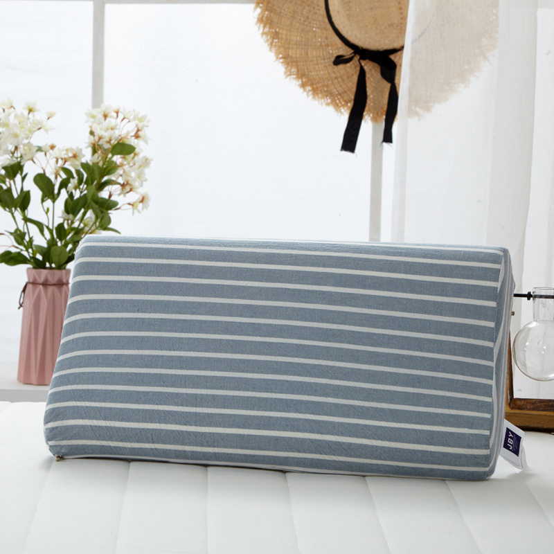 The factory offers children's memory pillows with slow rebound and soft, skin-friendly memory foam details Picture