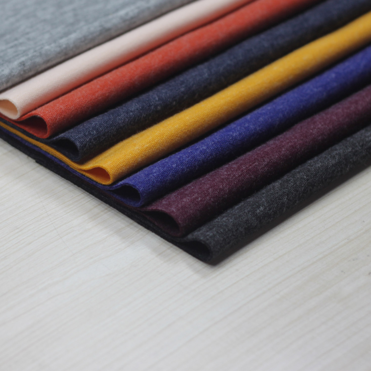 Factory direct sales of polyester-cotton double-sided chicken cloth suit fabric, Roman cloth knitted fabric available for order