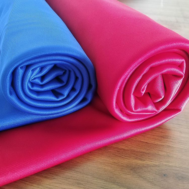 Factory direct sales of spring and summer hoodie brushed fabric, yarn-woven polyester bag fabric in stock Application Scenario