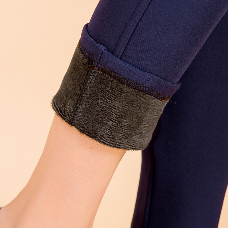 2020 New style of casual pants for middle-aged and elderly women, fleece and thickened warm long pants, large-sized mom pants for winter Specification image