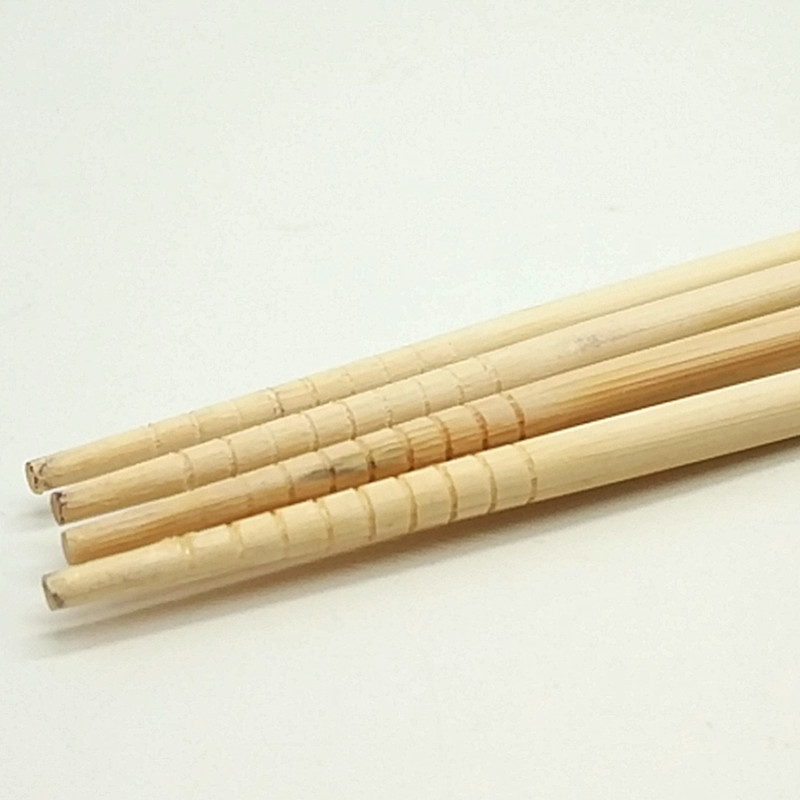 Sunshine Department Store 33cm bamboo chopsticks, noodles, fried chopsticks, fried dough stick chopsticks, long bamboo chopsticks Application Scenario