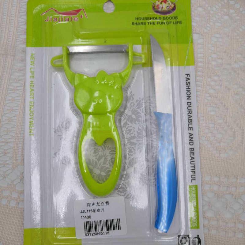116 Peeler, multi-functional single-head fruit knife, stainless steel fruit knife, plastic handle, practical kitchen fruit knife Application Scenario