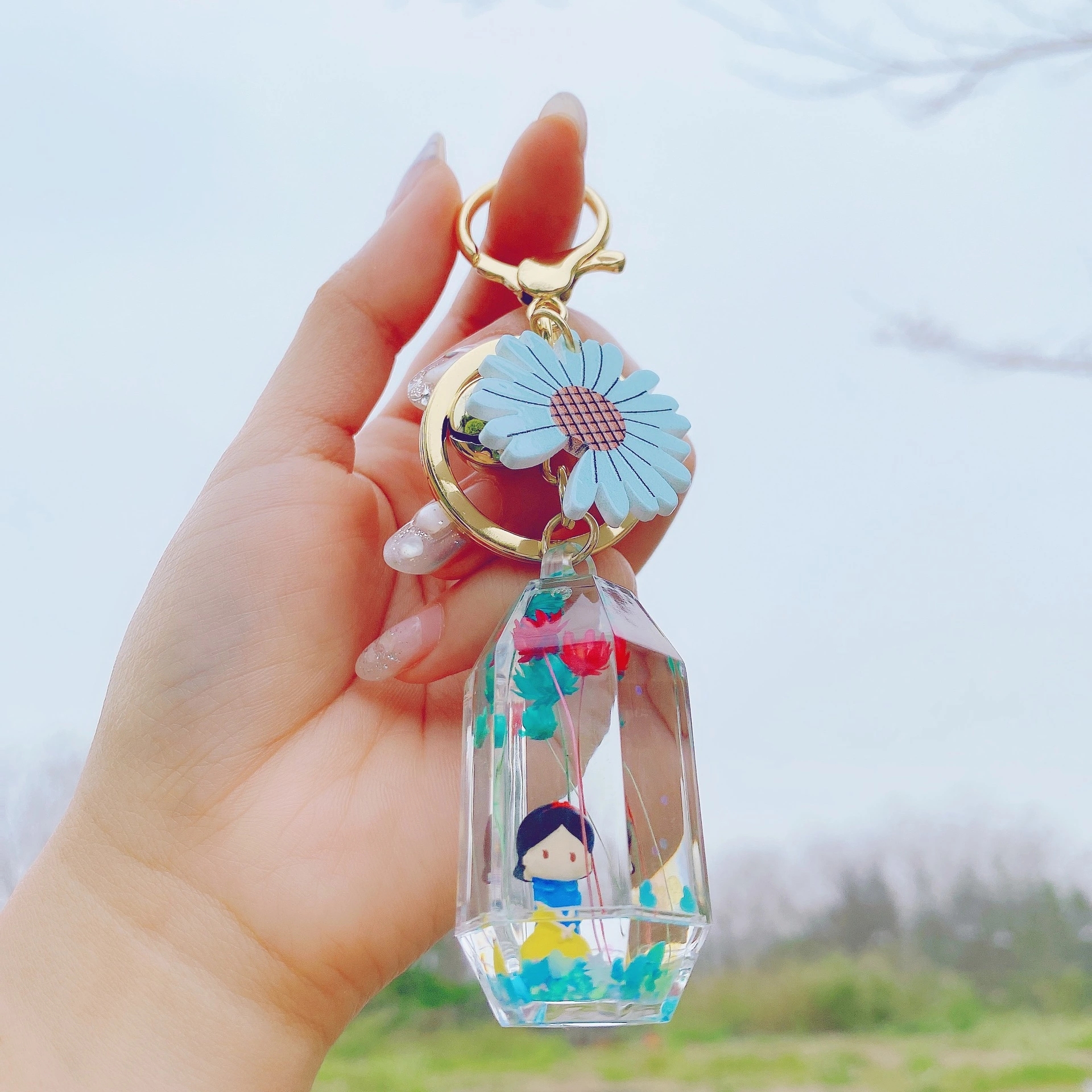 New cartoon fairy tale princess acrylic oil-impregnated keychain diamond-shaped floating pendant creative small gift Item Picture