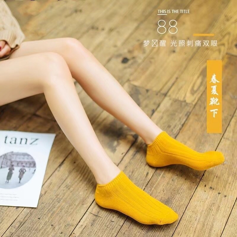 Women's socks, shallow-mouthed ins trendy cotton fabric, cute Korean, Japanese-style invisible boat socks, short for spring, autumn and winter