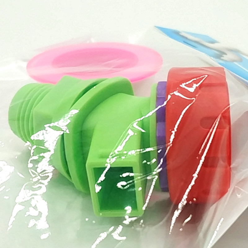 Sunshine Department Store bagged hanging card plastic green faucet rotating nozzle + waterproof raw tape set Application Scenario