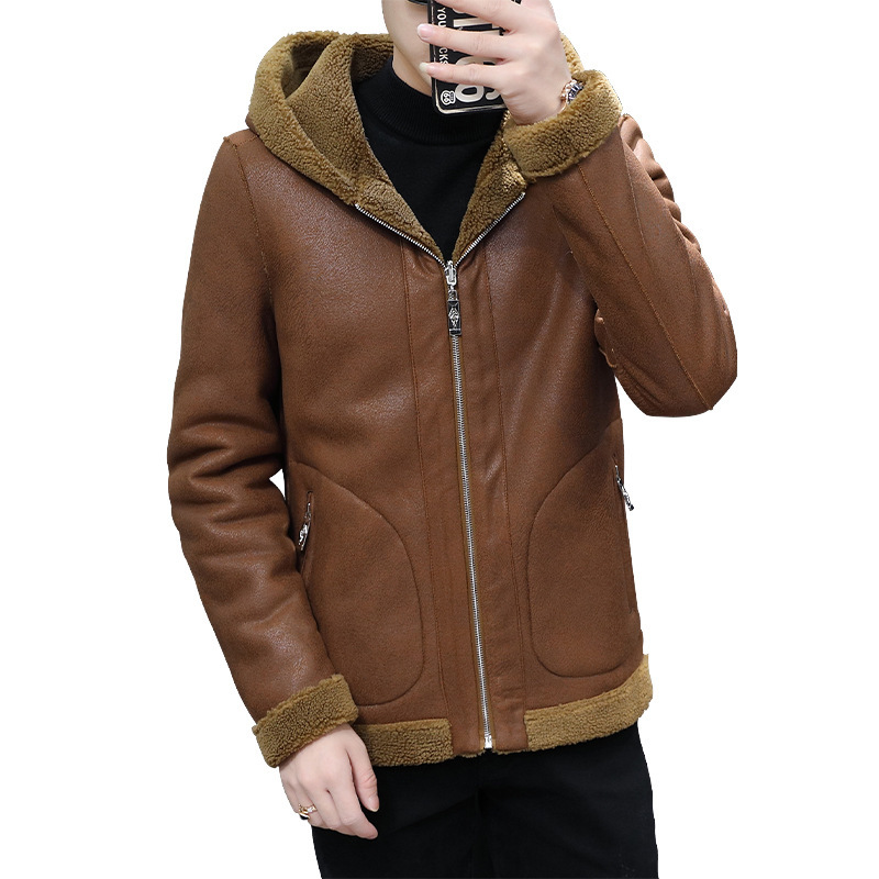 أما الرجال الذين يرتدون معاطف دافئة على كلا الجانبين Item Picture