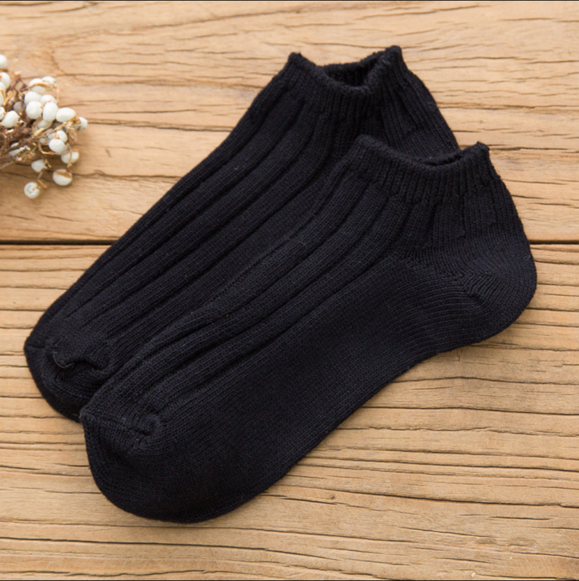 Women's socks, shallow-mouthed ins trendy cotton fabric, cute Korean, Japanese-style invisible boat socks, short for spring, autumn and winter Application Scenario