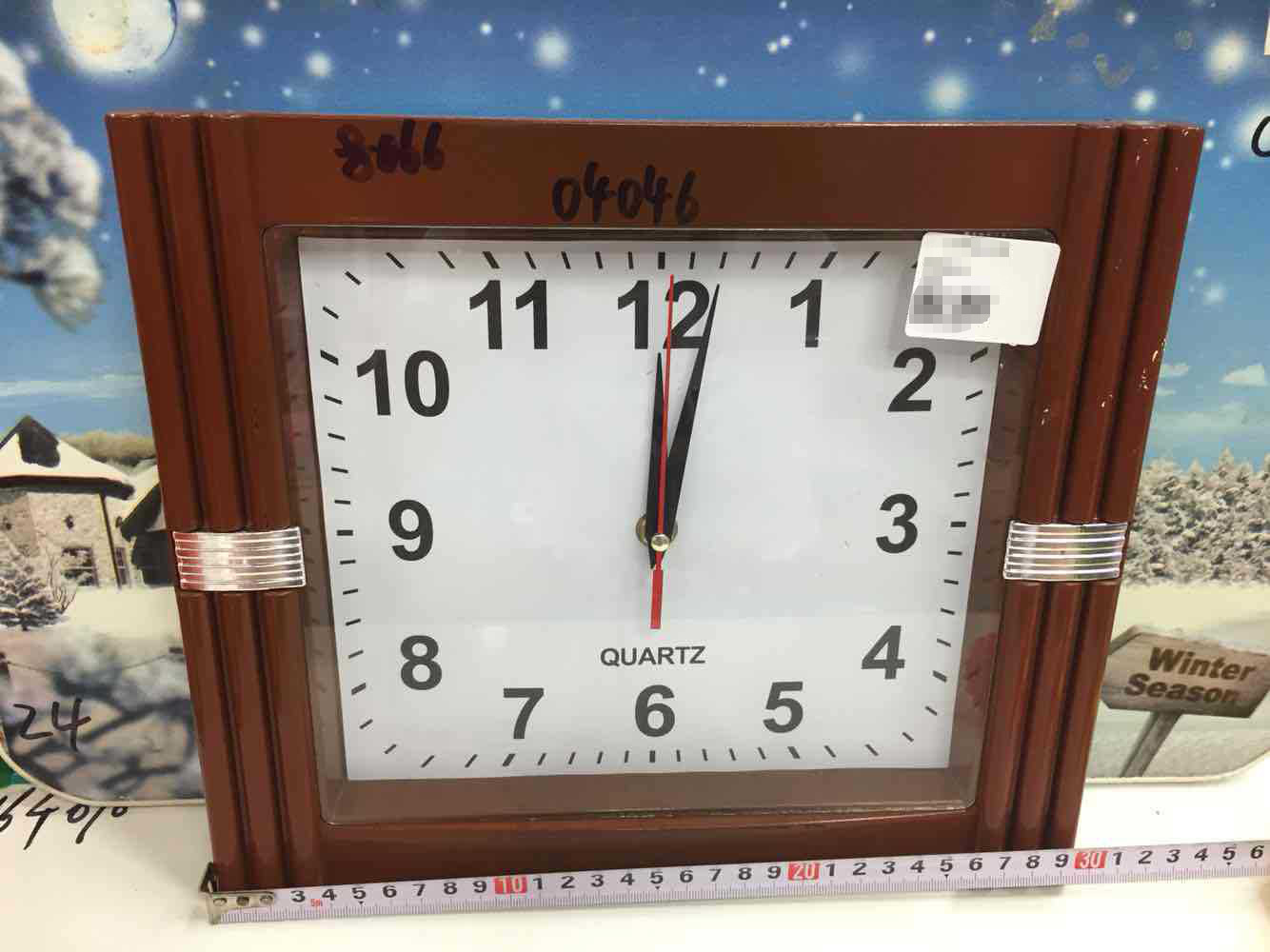 家庭生活用品8066经典方形棕色挂钟中式风格 义乌批发9.9元小商品