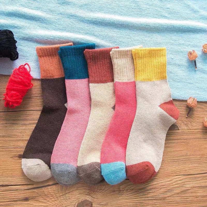 Sock street stall export socks, winter ethnic style double-needle four-color color-blocked thick warm rabbit wool socks, women's loop socks, women's socks wholesale export socks Application Scenario