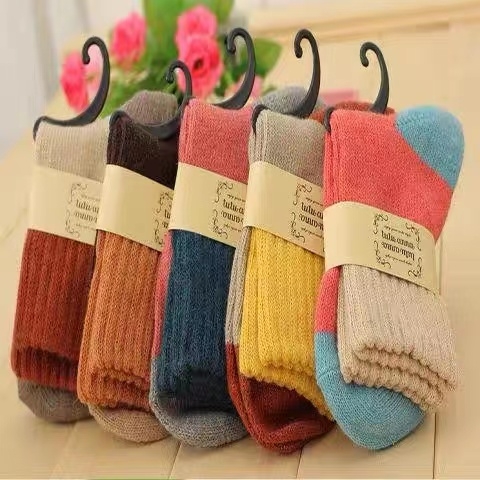 Sock street stall export socks, winter ethnic style double-needle four-color color-blocked thick warm rabbit wool socks, women's loop socks, women's socks wholesale export socks Item Picture