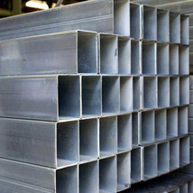 厂家大量供应镀锌带管热浸镀锌方钢矩管小规格钢管现货处理特价