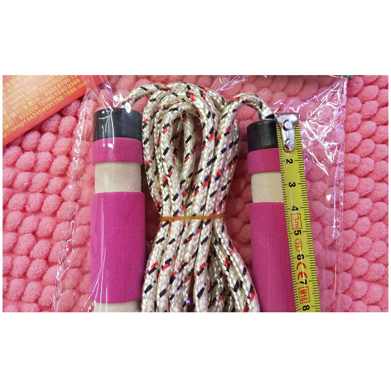 Two-yuan store factory direct sales of fitness equipment A5 double-color handle skipping rope wholesale details Picture