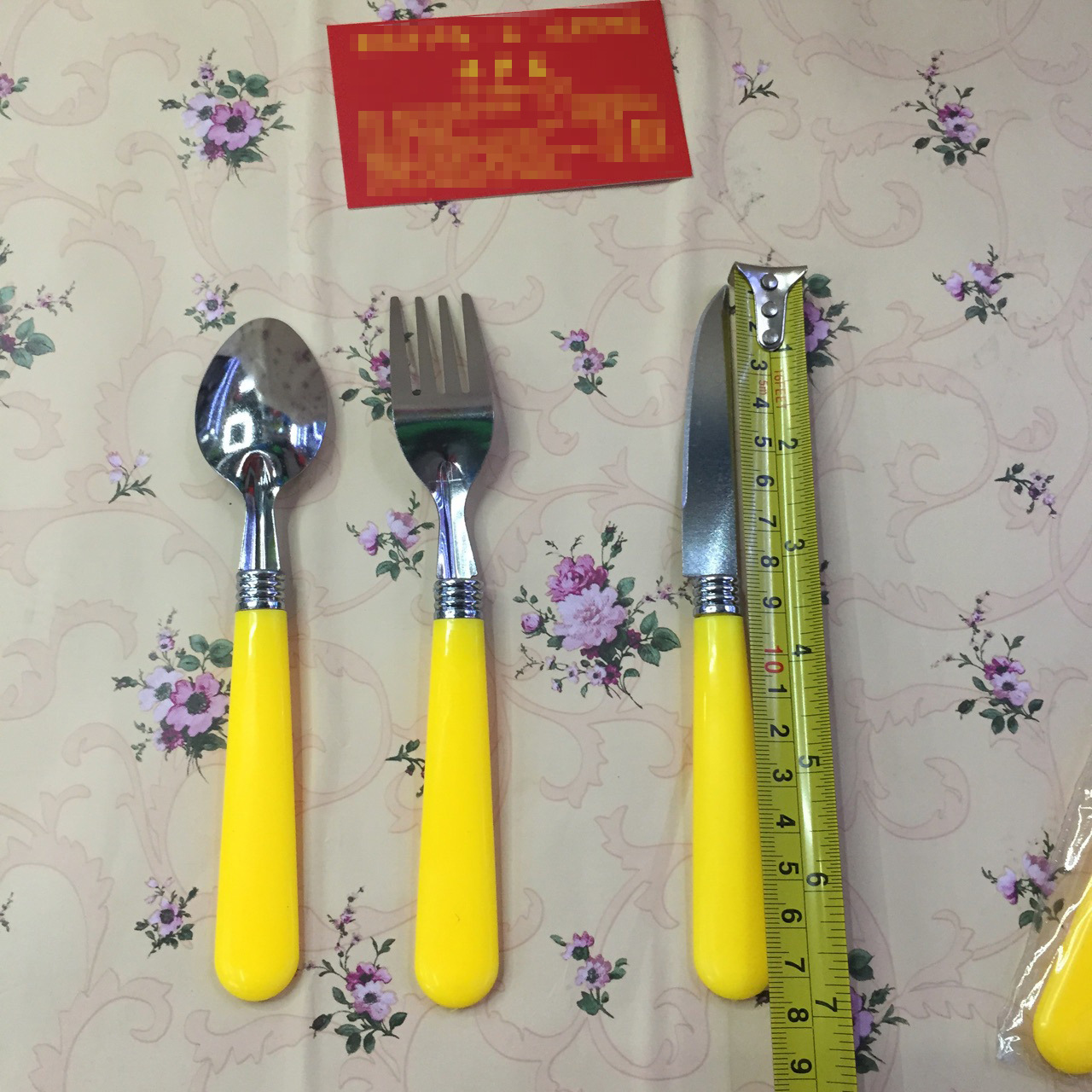 Factory direct sales of children's stainless steel card head spoons, knives, forks, water-throwing process Western three-piece home tableware wholesale details Picture
