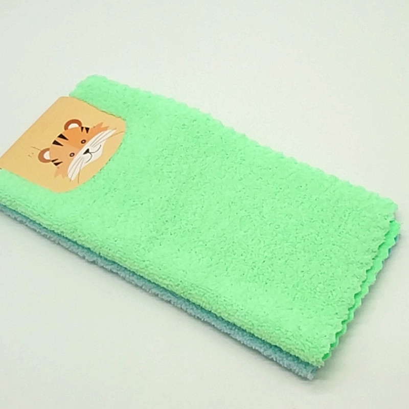 Sunshine Department Store 30*30cm hanging card towel, colored microfiber cleaning cloth, absorbent and non-shedding dish towel details Picture