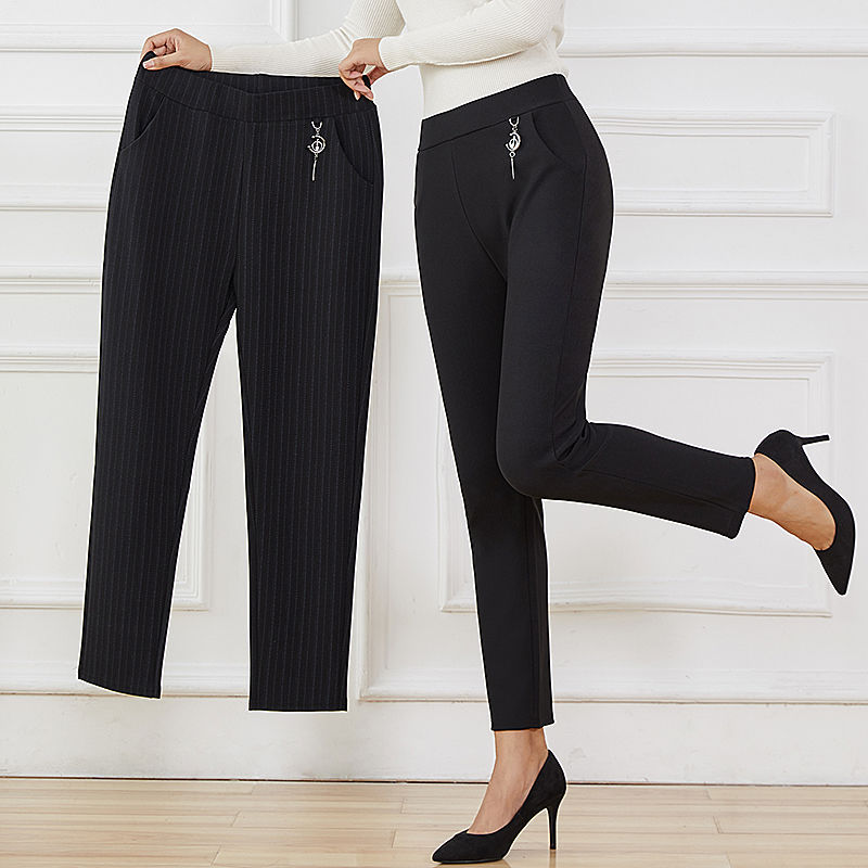 Winter fleece anti-super soft casual pants for middle-aged and elderly people, women's metal-decorated mom pants, loose large-sized women's pants wholesale Application Scenario