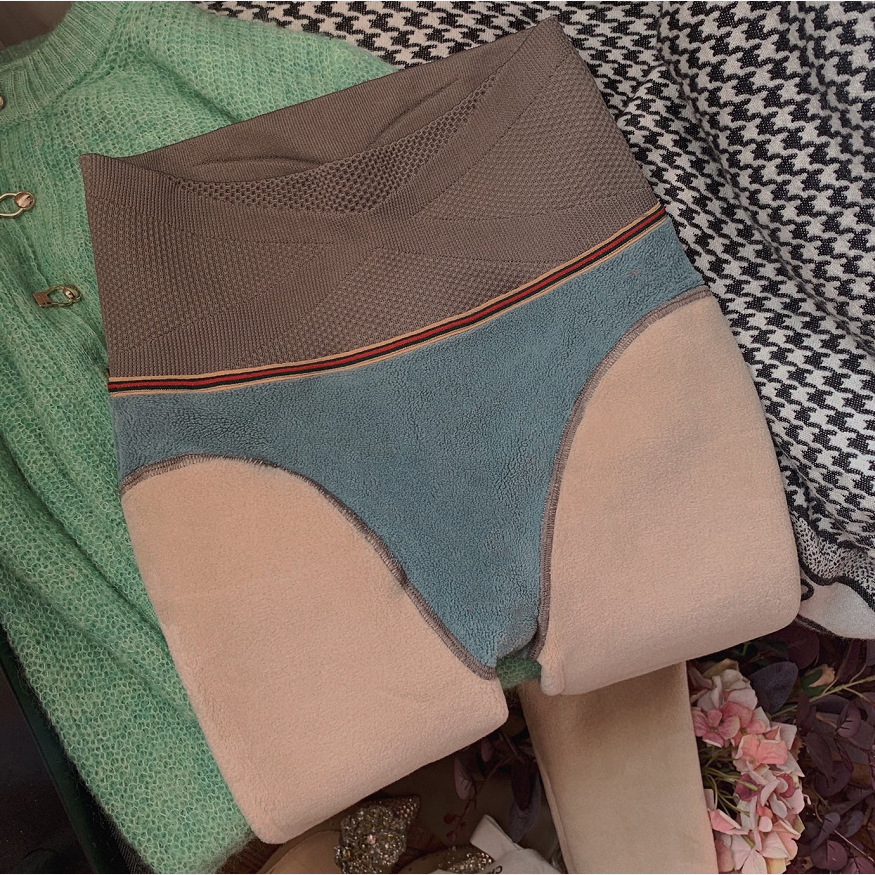 牛仔白底实物图