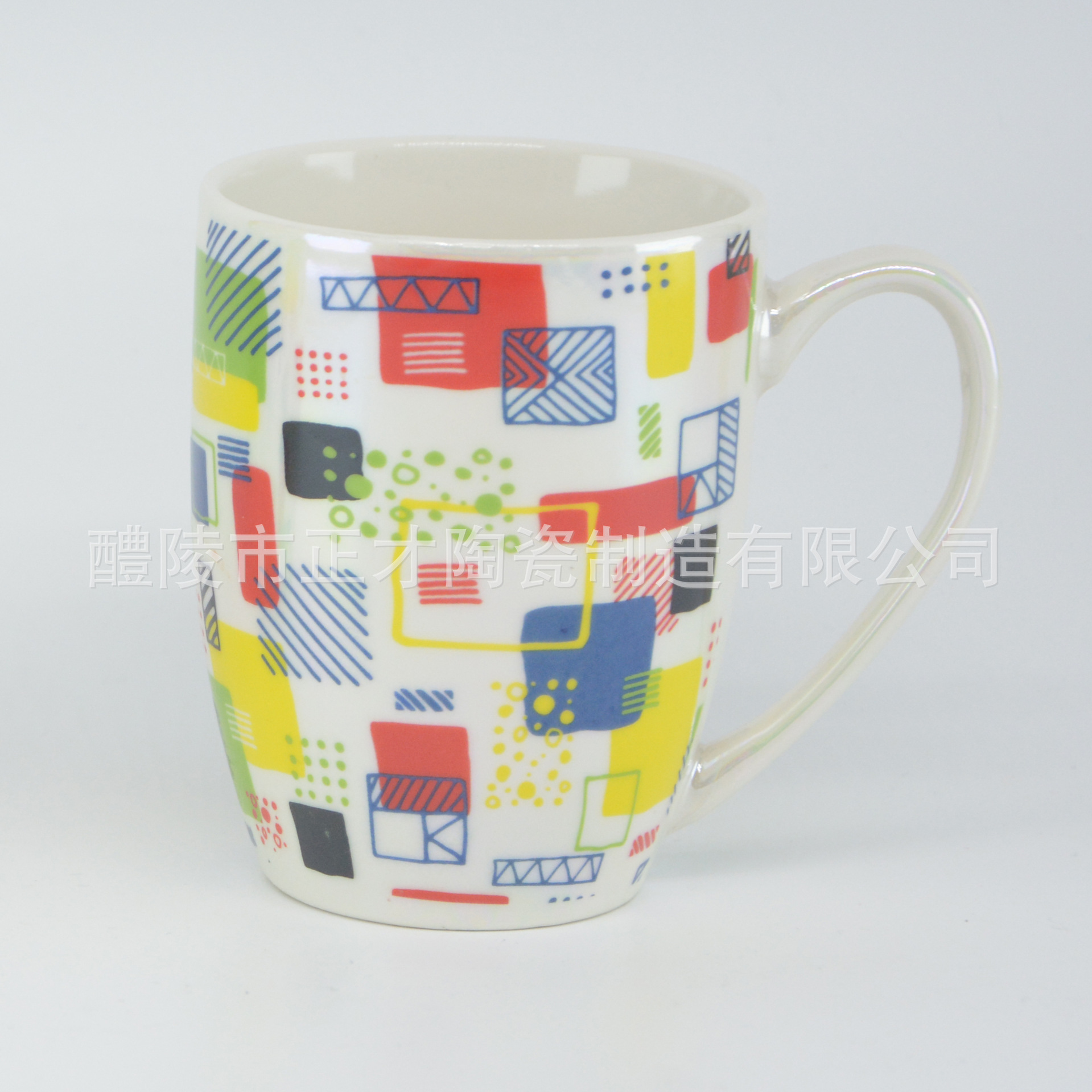 Factory direct sales of creative color ceramic mugs, customizable ceramic coffee cups and water cups Application Scenario