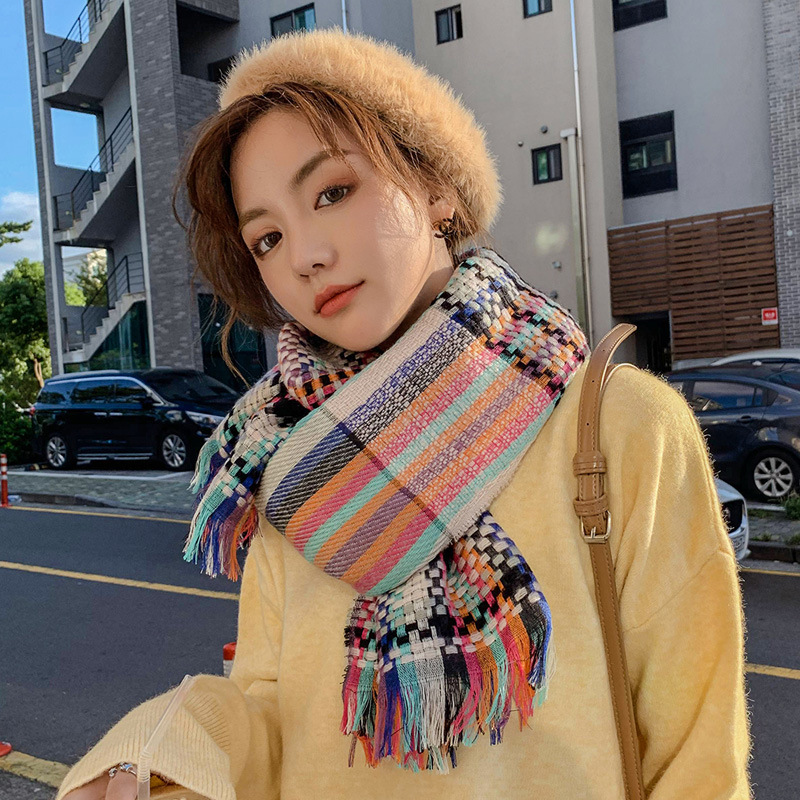 秋冬新款韩版围巾女草编彩条时尚披肩加长加厚保暖田园风围巾