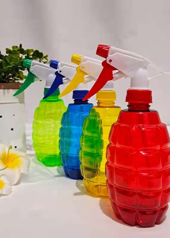 Sunshine Department Store 907 Spray bottle, plastic spray bottle, press-type spray bottle, water bottle for watering flowers Item Picture