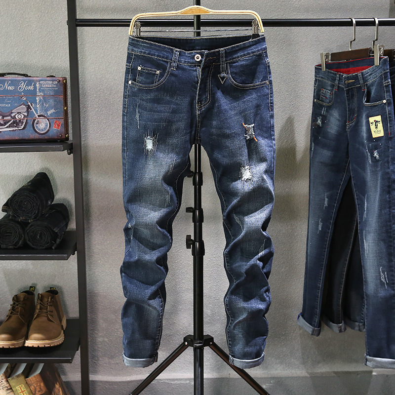 Spring and summer new ripped jeans for men, slimming and petite feet, casual youth pants, small straight leg slimming patch pants for men