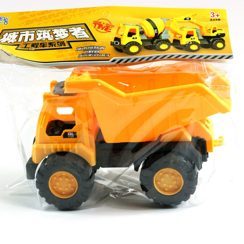 Five types of engineering vehicle model toys, dump trucks, garbage trucks, cranes, excavators and other toys are selling well at the street stall Application Scenario
