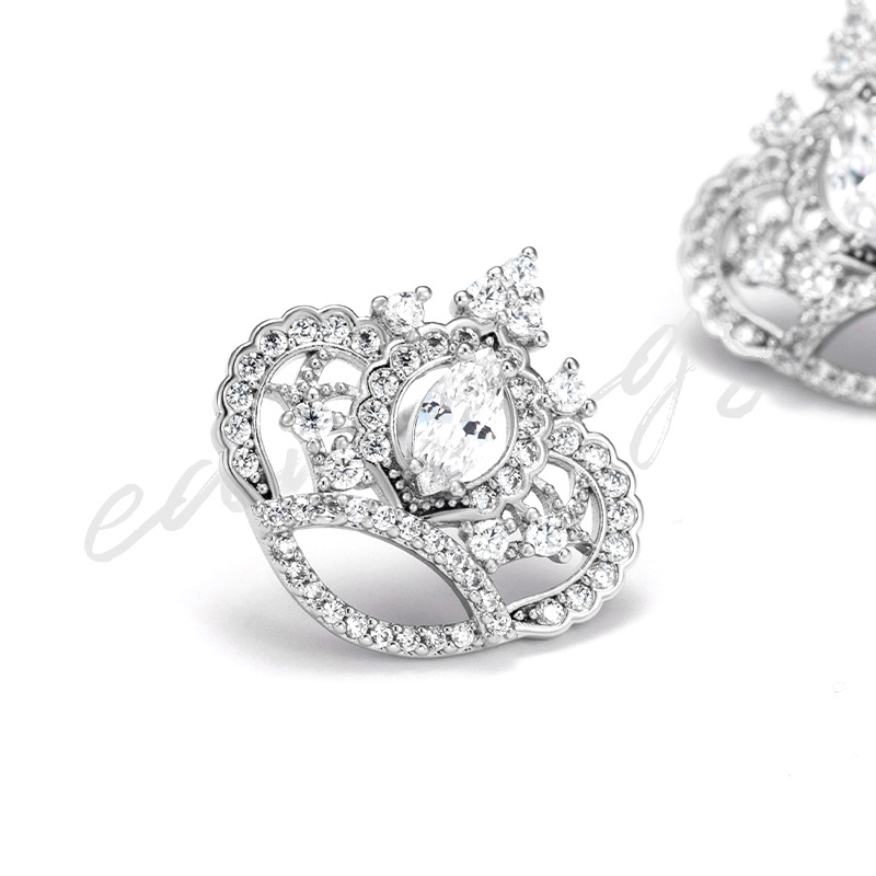 Xuping Jewelry's gold-plated European and American crown earrings with feminine charm, Zircon 925 silver needle inlaid zircon stud earrings wholesale details Picture