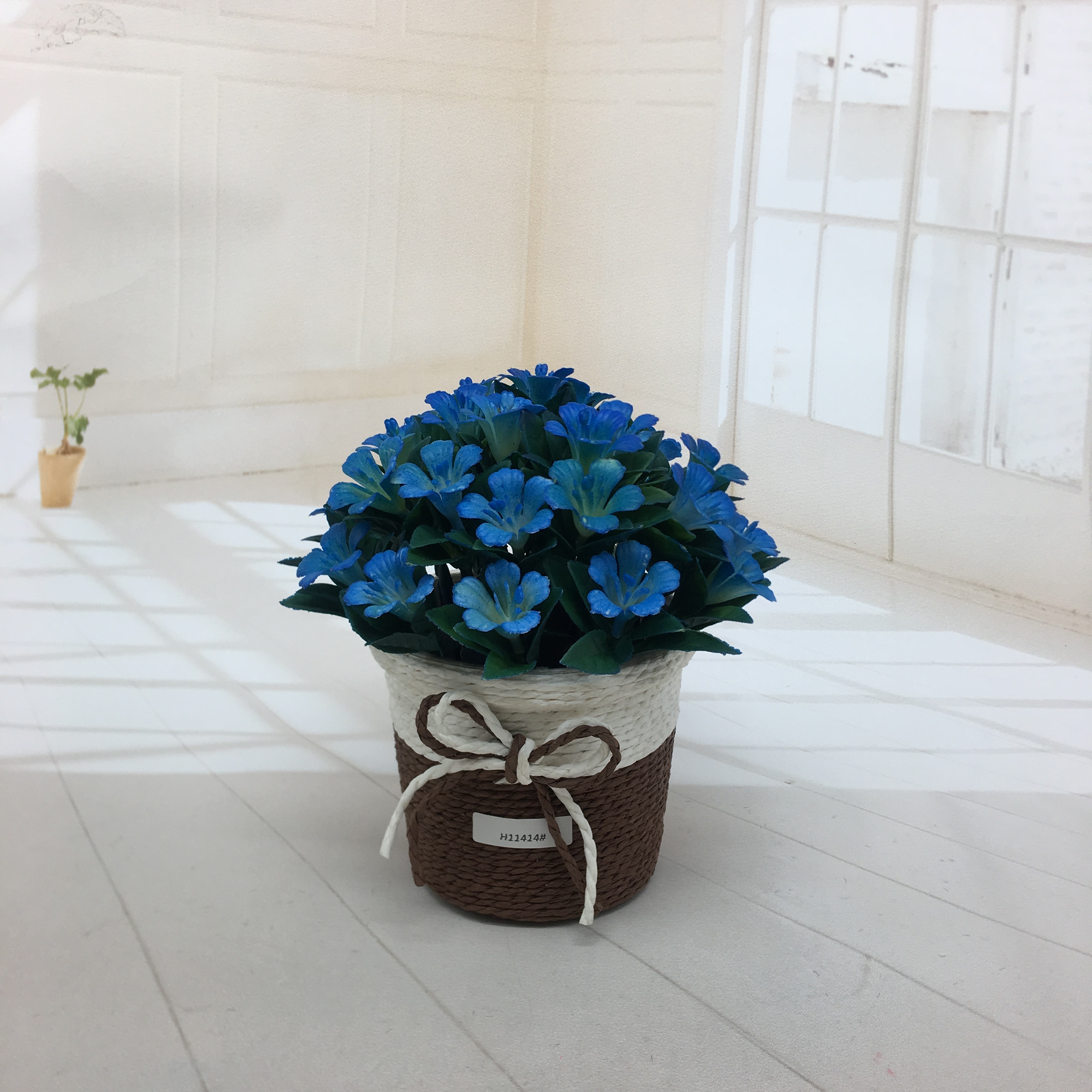 Mini artificial bonsai flowers, small potted plants, factory direct sales of artificial flower plants