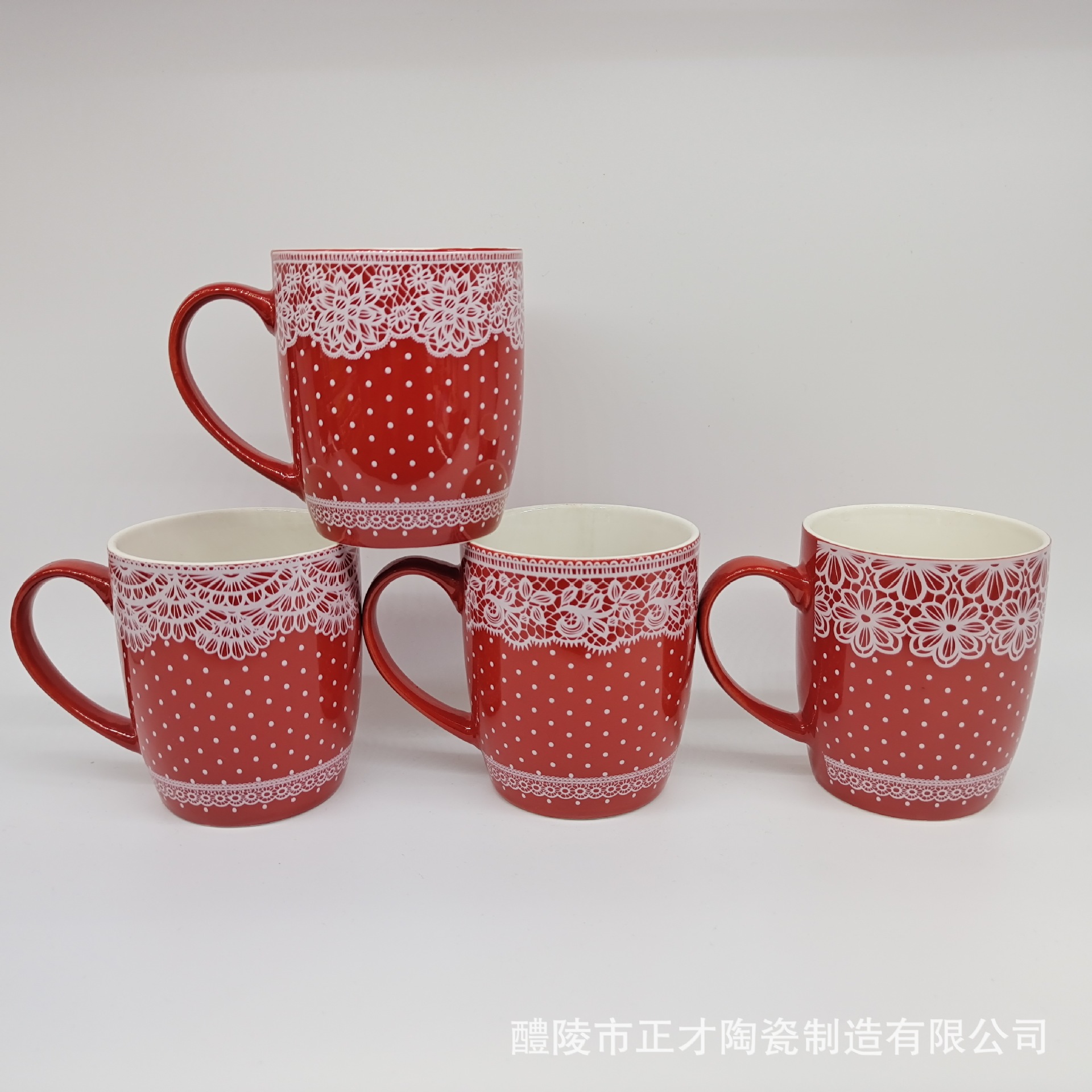 Wholesale of red ceramic mugs and white lace ceramic cups in stock. Factory direct sales Specification image