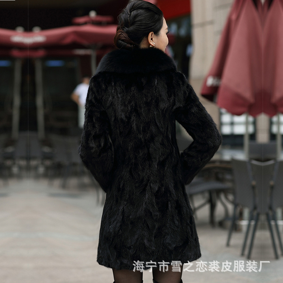 Haining mink fur Coat 2020 New Winter mid-length mixed mink women's mink coat, slim fox fur collar Item Picture