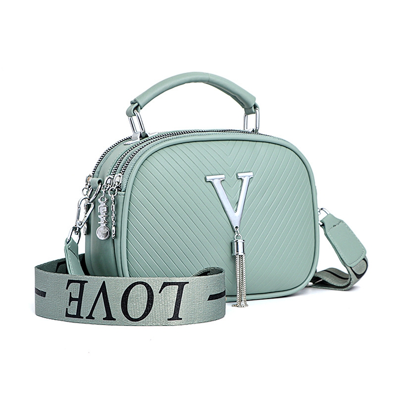 Women's bag 2021 New large-capacity business PU handbag, trendy and versatile, crossbody trendy single-shoulder bag for women Application Scenario