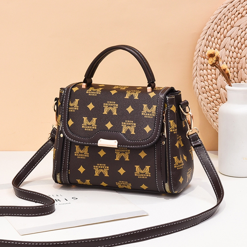 2021 Classic large-capacity handbag, trendy and versatile shoulder bag, simple and fashionable crossbody bag, PU women's bag Specification image
