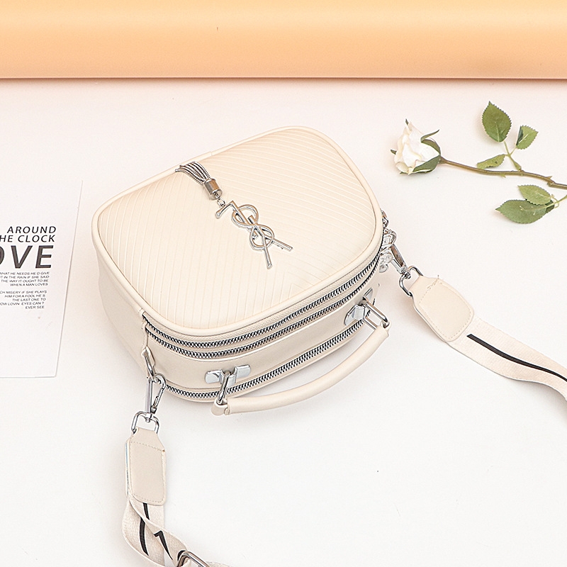 Women's bag 2021 New large-capacity business PU handbag, trendy and versatile, crossbody trendy single-shoulder bag for women Specification image