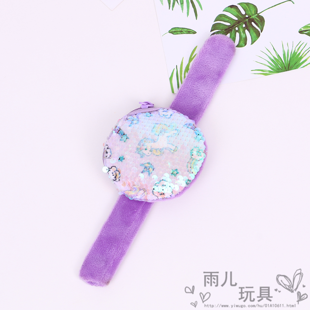 Factory direct sales of children's cartoon plush papa ring bracelet, coin purse, creative multi-color party decoration wrist strap Specification image