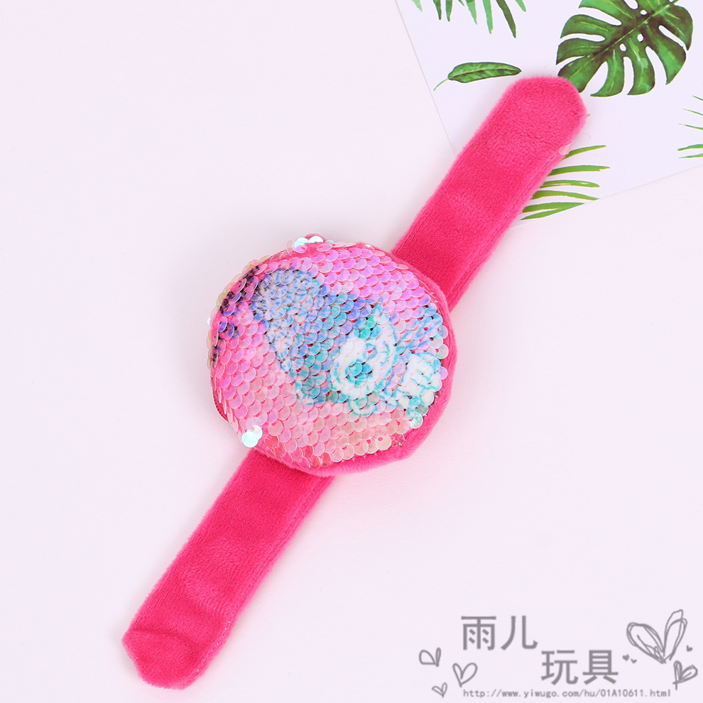 Fashionable sequined women and children's coin purse, new plush wrist strap, papapapa ring, cute bracelet wallet gift Application Scenario