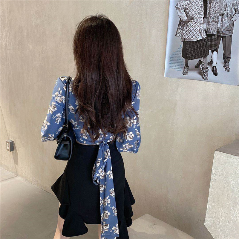 Autumn's new retro Hong Kong-style chiffon patchwork lace lace tie floral blouse for women, French style long-sleeved top Specification image