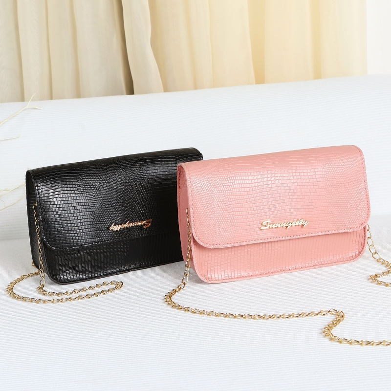 ladies hand bag 女包2021新款复古商标链条小方包时尚单肩小包包