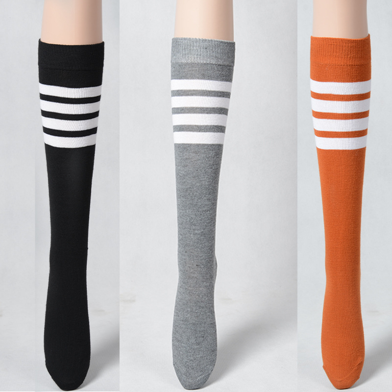 One-piece consignment of socks from the street stall: Sister Yan's Spring and Autumn three-color 24 pairs/bag, tb, four-stripe gray striped mid-tube trendy and popular color contrast JK long tube socks Specification image