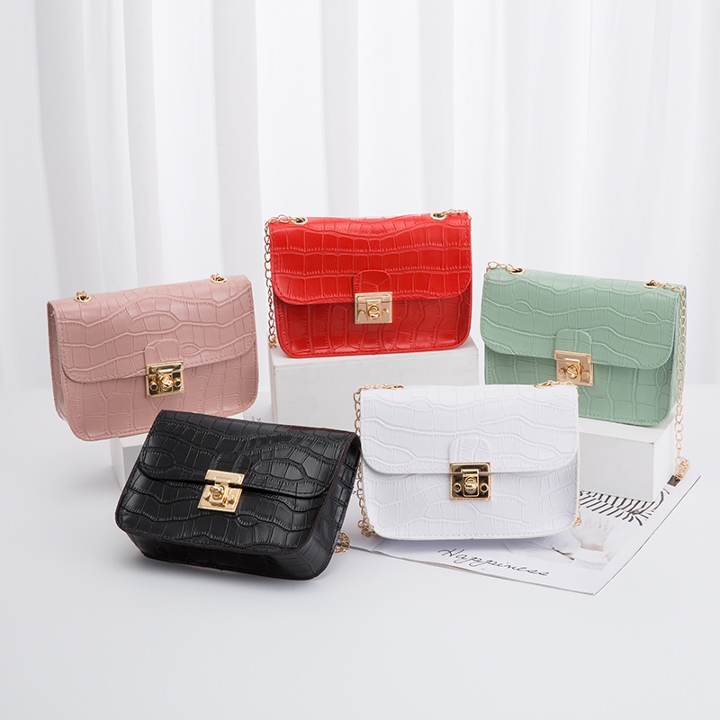 ladies hand bag 女包2021新款方锁链条简易小方包休闲手机包小包