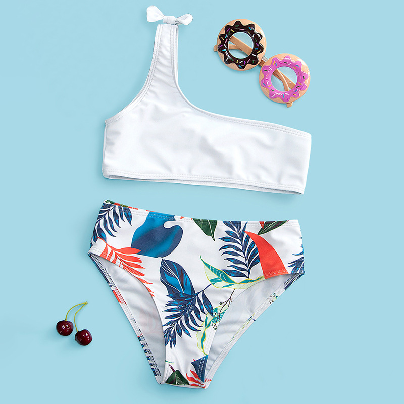 Fashionable Bohemian children's Swimsuit Girls 2020 Speed Medium girls Bikini split swimsuit
