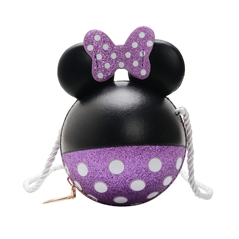 儿童休闲双肩包实物图