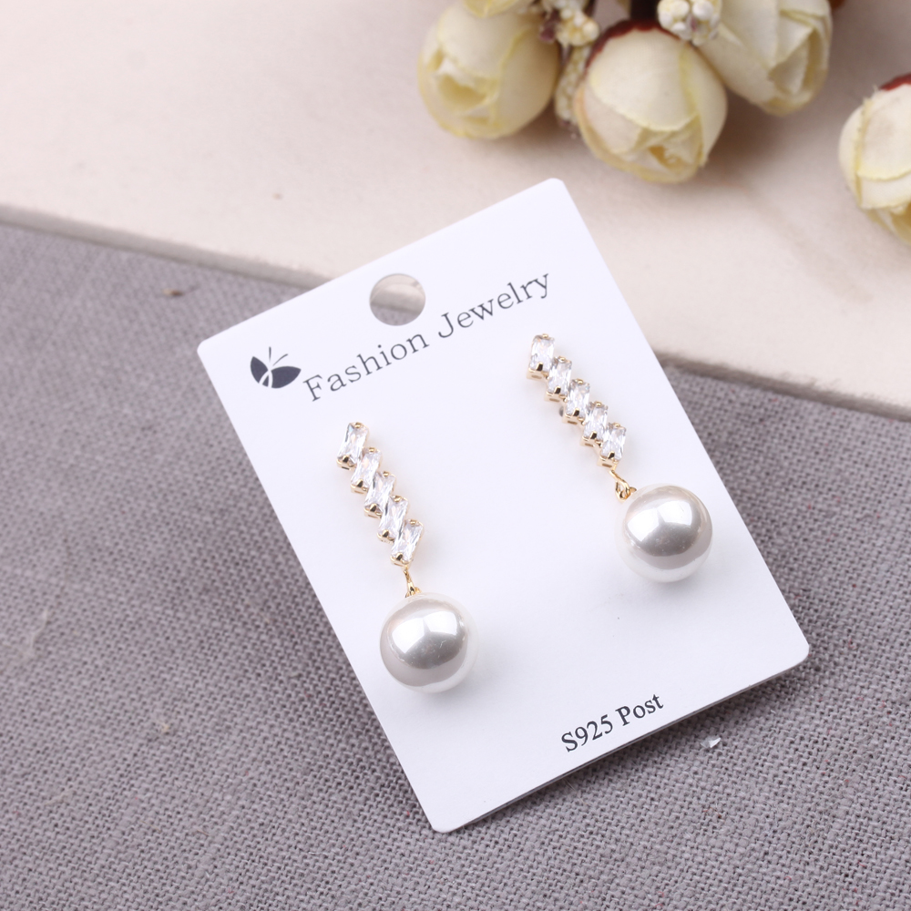 Korean style earrings, personalized geometric pins, sparkling diamond earrings, simple long ear hooks, and earrings for women Item Picture