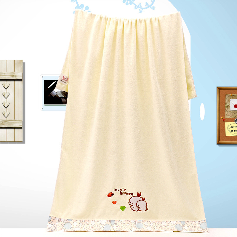 Factory wholesale of microfiber lace trim, happiness tree Snoopy embroidery cartoon, soft and absorbent for both men and women details Picture