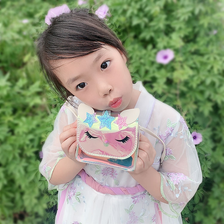 Cute cartoon mini children's unicorn children's small backpack, mini crossbody single-shoulder bag, decorated small change bag, trendy