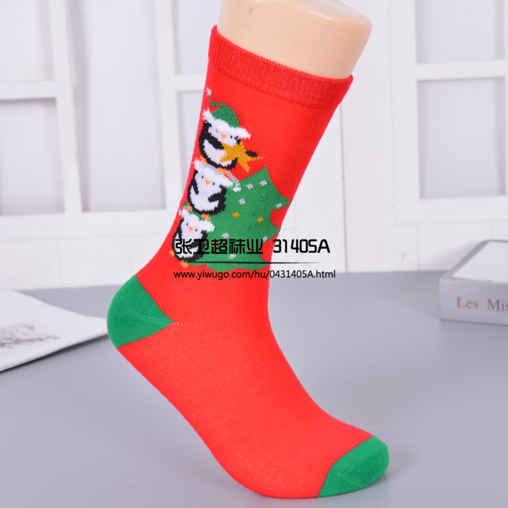 Autumn and winter Christmas women's socks: Big red 3D cartoon Christmas socks, cute Japanese-style elk women's long stockings Item Picture