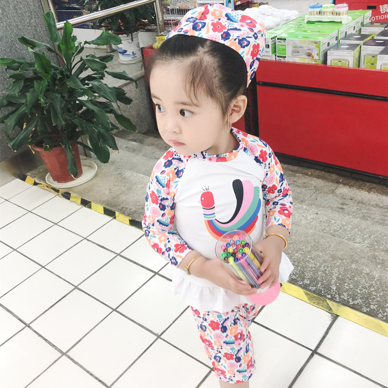 Cartoon cute baby baby swimsuit Girl baby split sunscreen INS Princess quick-dry surf suit