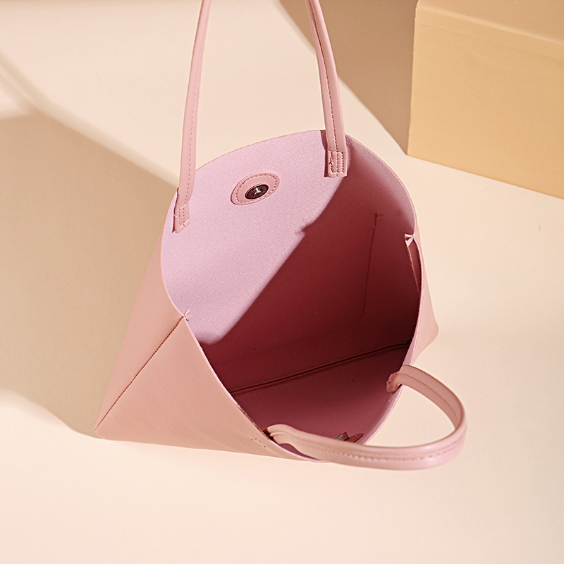 箱包白底实物图