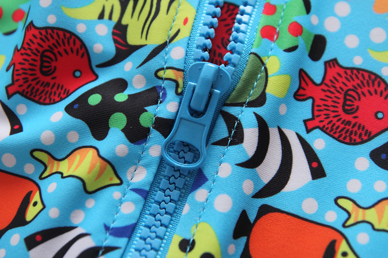 Korean children's swimsuits, long-sleeved shirts and long pants, warm, sun-protective and UV-resistant baby surf suit set Item Picture