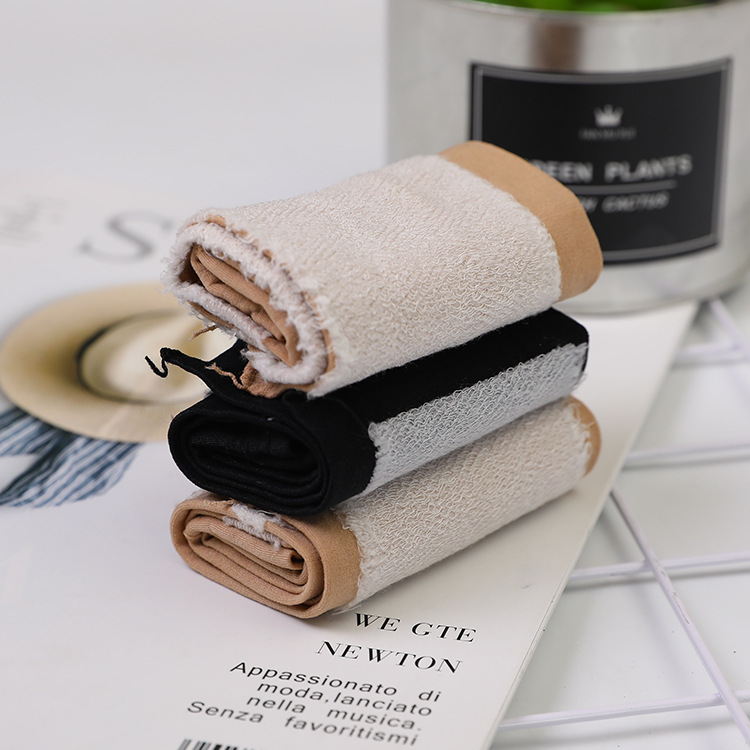 Spring and Autumn loose cotton soled anti-slip velvet men's and women's medium-thick anti-hook short stockings Application Scenario