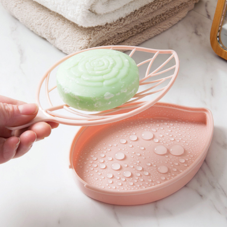 Draining double-layer soap box, home creative and fashionable plastic bathroom leaf draining soap tray, bathroom soap dish Application Scenario